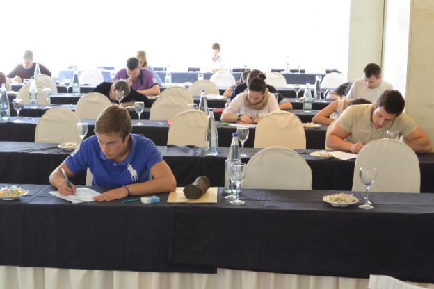 admission-exam-varna-02